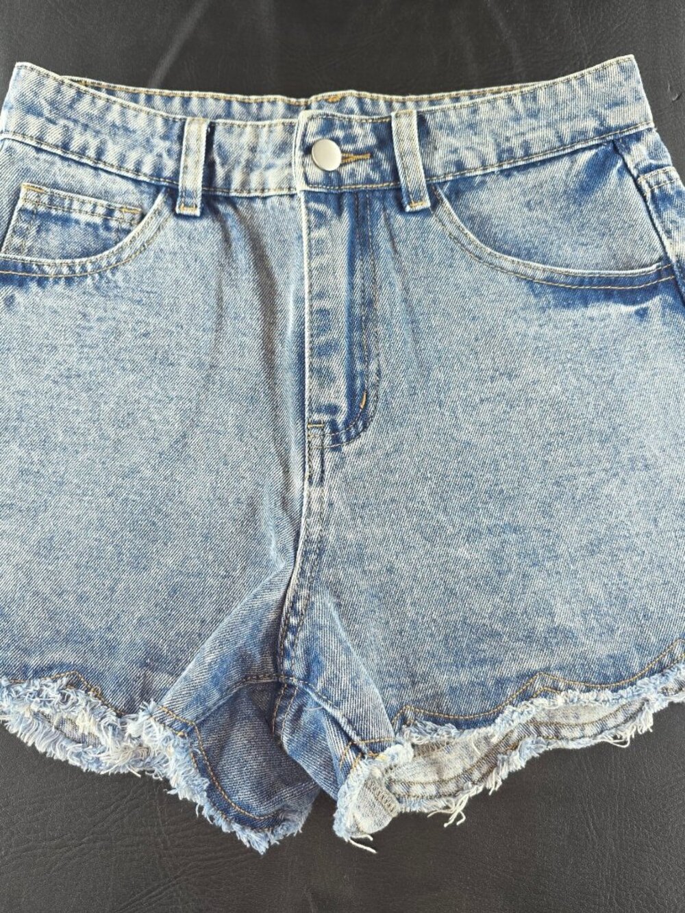 Dazy Light Blue Denim Shorts Size S Frayed Hem Casual Pockets Light Wash